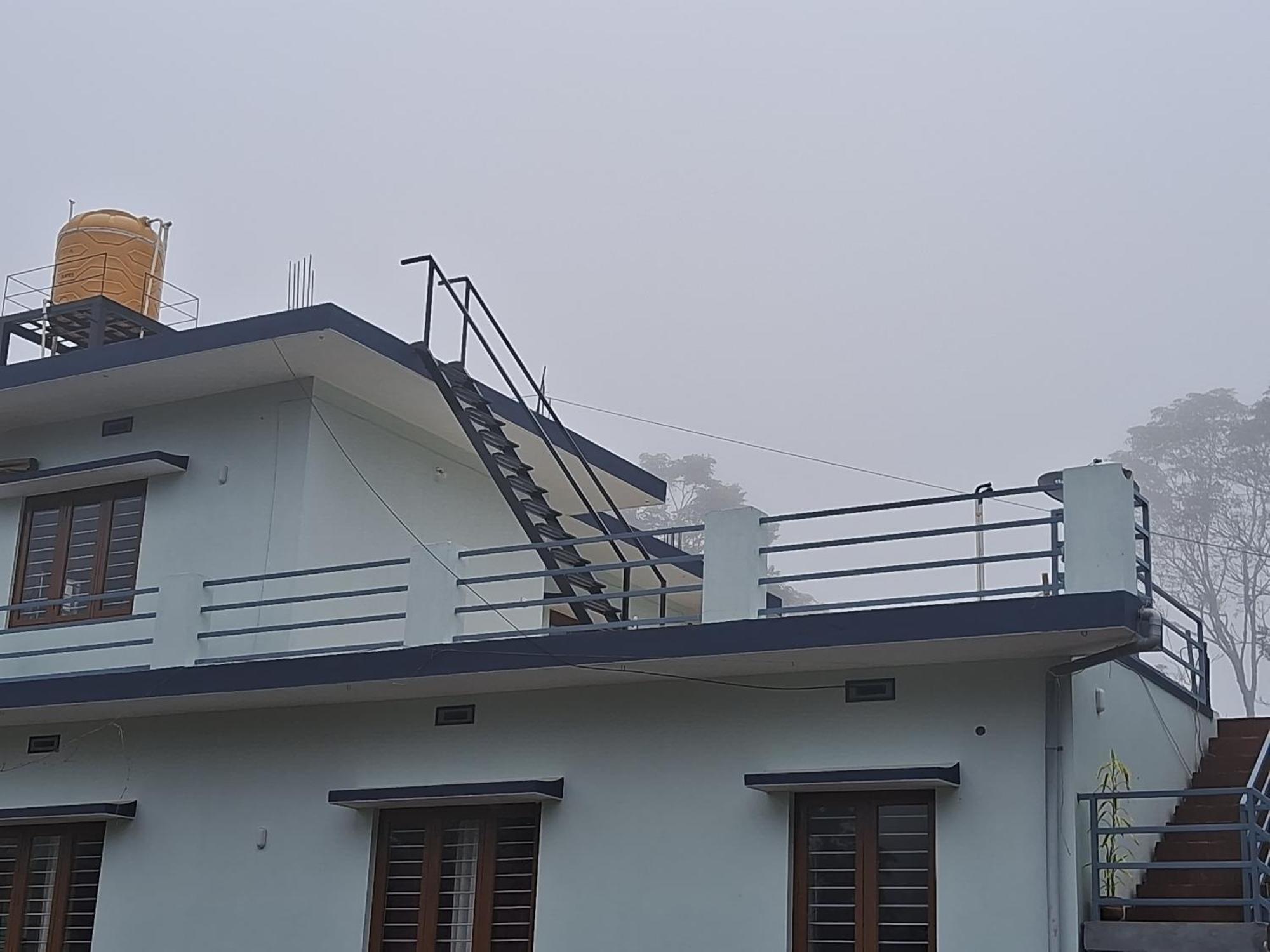 Coorg Teakwood Treasure Homestay Madikeri Zewnętrze zdjęcie